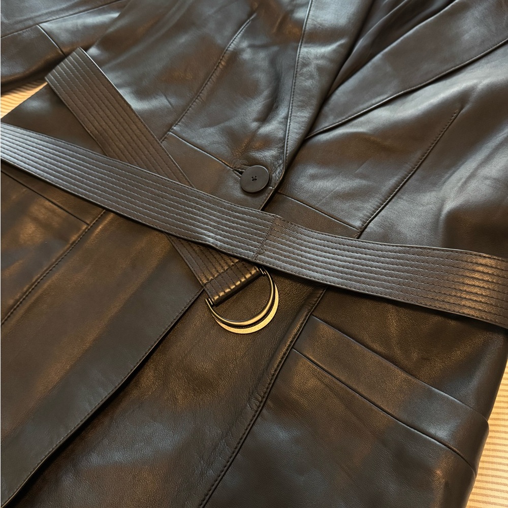 Massimo Dutti Black Leather Jacket with Belt - Picture 3 of 7
